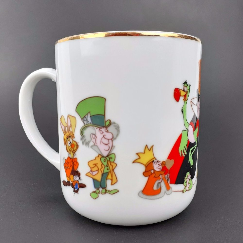 Vintage Walt Disney Productions Alice In Wonderland Cup Mug